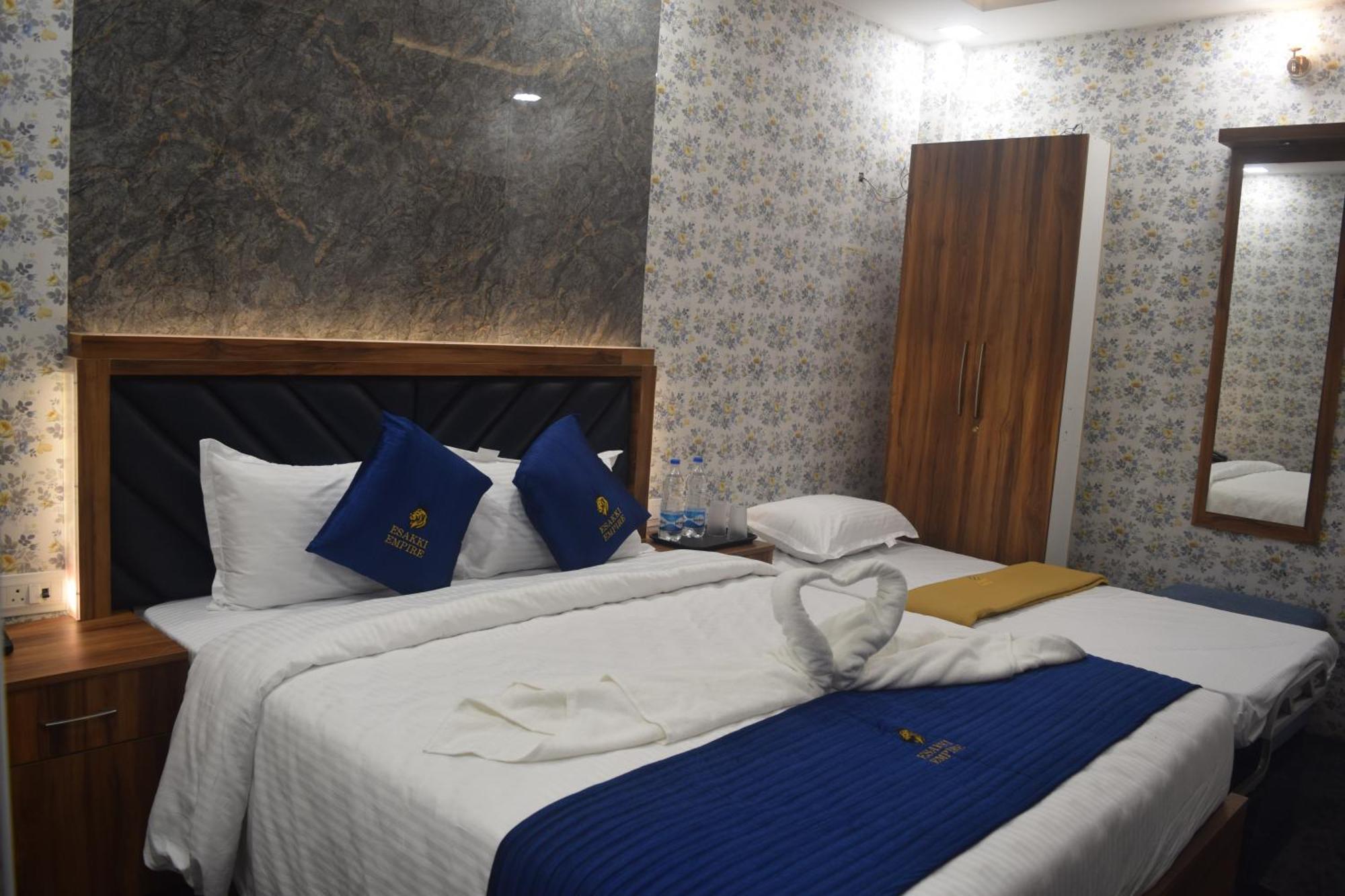 Esakki Empire Hotell Chennai Exteriör bild