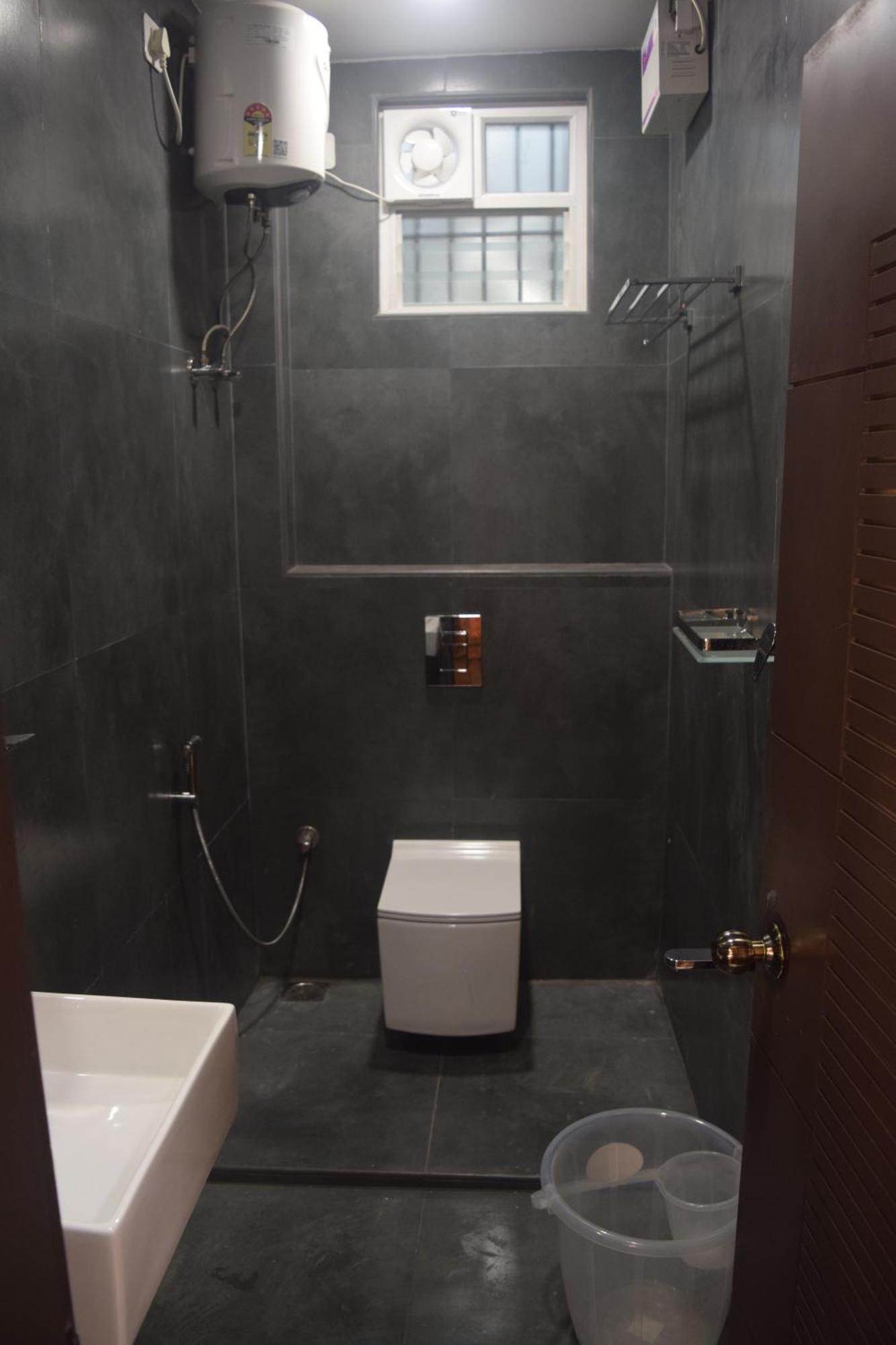 Esakki Empire Hotell Chennai Exteriör bild